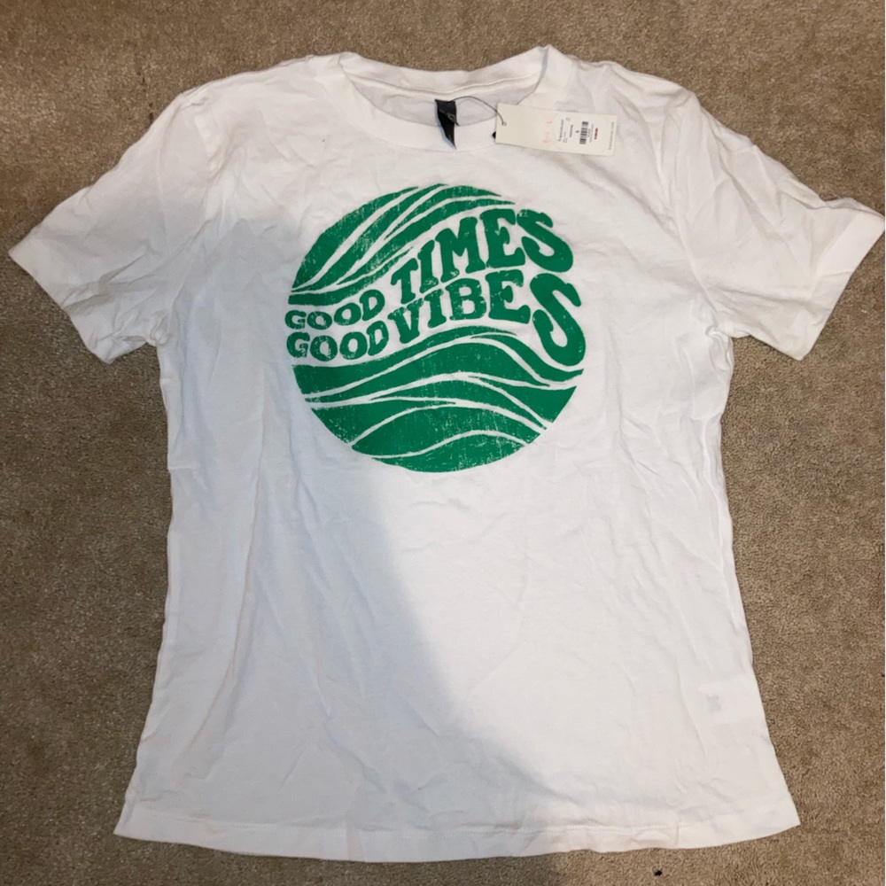Francesca’s Casual White Tee